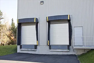SSI-24, 8'6'' x 9', Blanc commercial