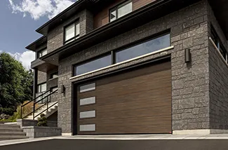 Standard+ Moderno multi, 16' x 8', Noyer chocolaté Faux bois, fenestration Harmonie gauche